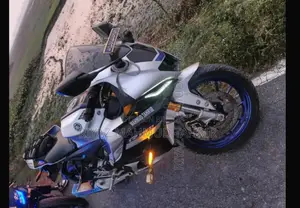 Yamaha 2023 Silver