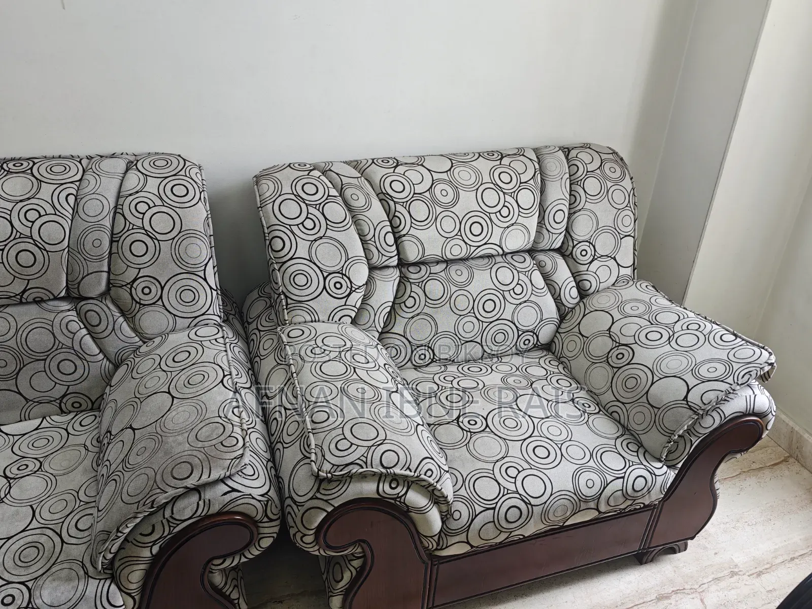 Sofa Set (1+2+2)