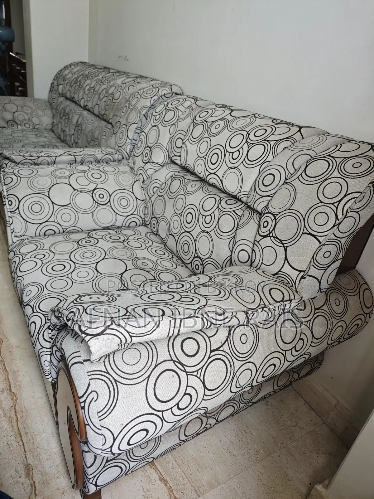 Sofa Set (1+2+2)