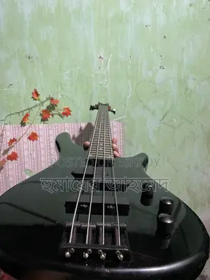 Cag 4 Strings Bass Guitar