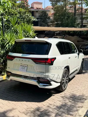 New Lexus LX 600 2023 Pearl