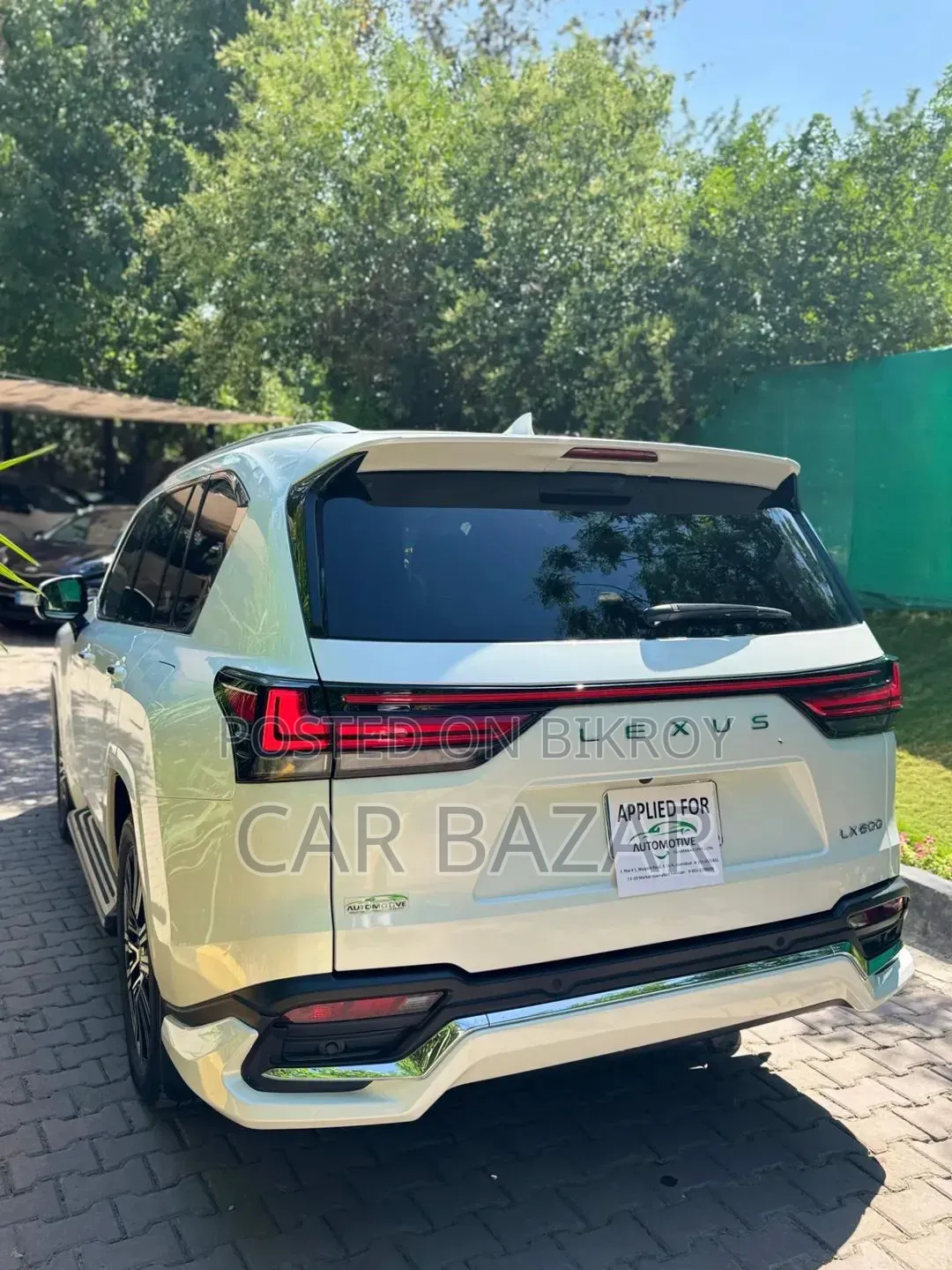 New Lexus LX 600 2023 Pearl