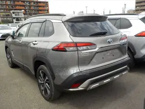 Toyota Corolla Cross 2022 Brown