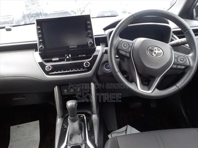 Toyota Corolla Cross 2022 Brown