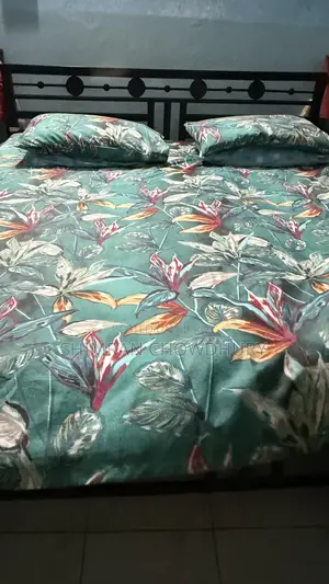 বেড উইথ ম্যাট্রেস