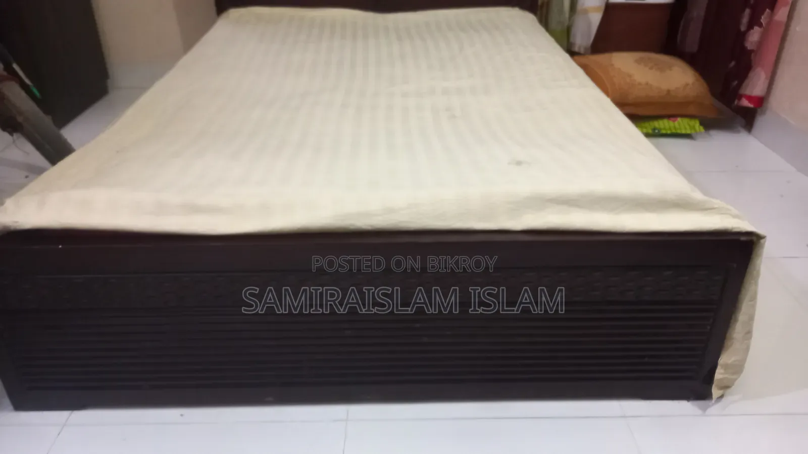 Bed for sale.