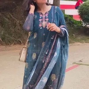 থ্রি পিস কামিজ সেট