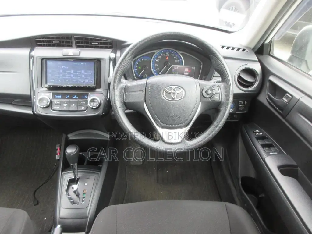 Toyota Axio 2021 White