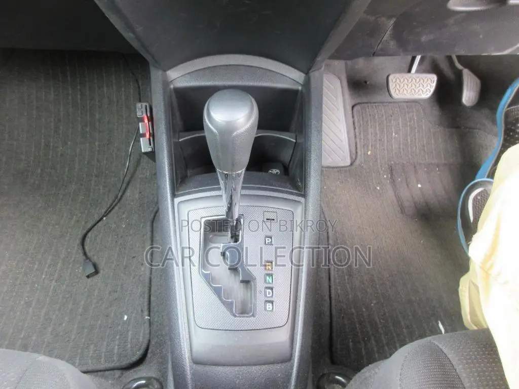 Toyota Axio 2021 White