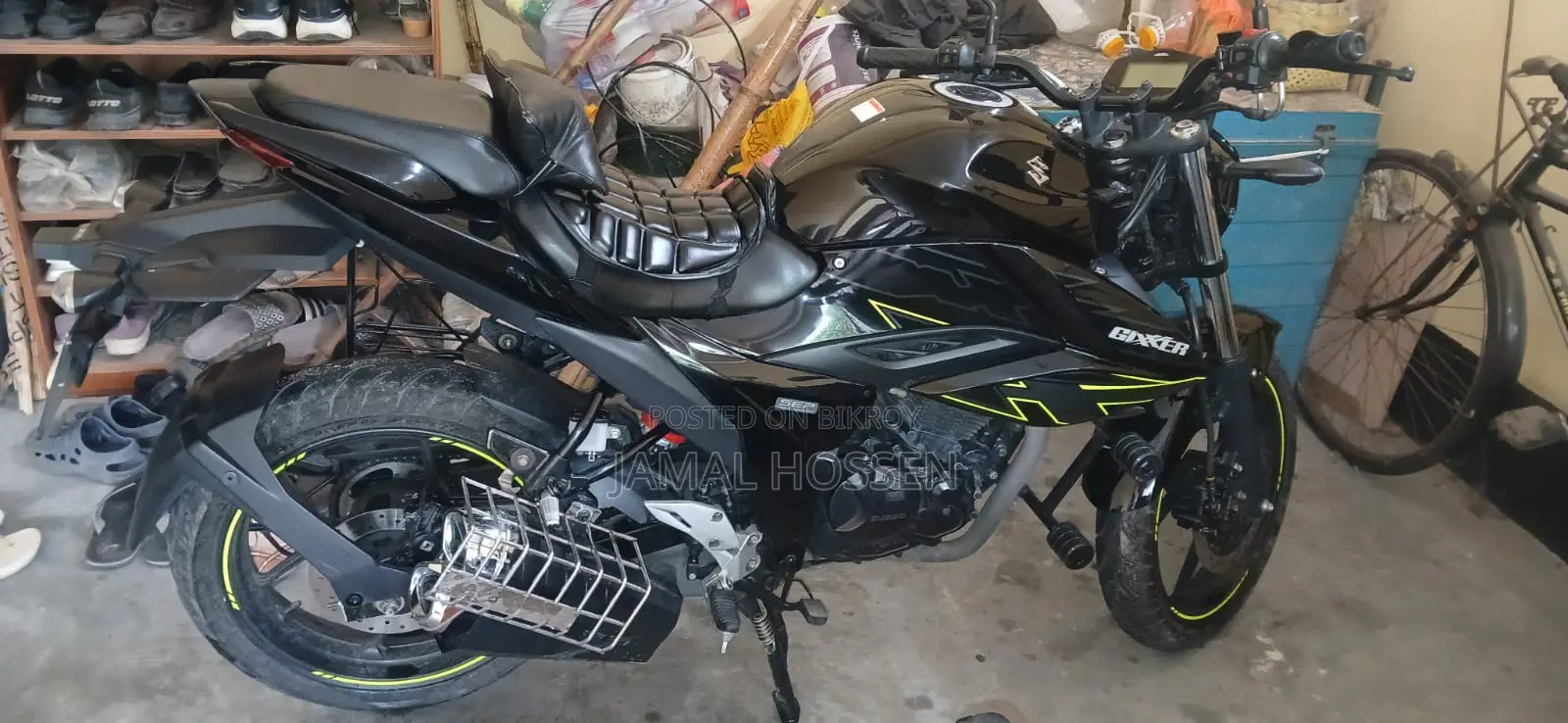 সুজুকি জিক্সার এফআই এবিএস ২০২৪ কালো