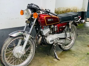 Yamaha 1996 Red