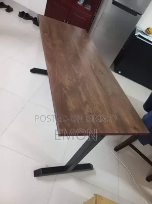 1 Used Executive Table for Sale