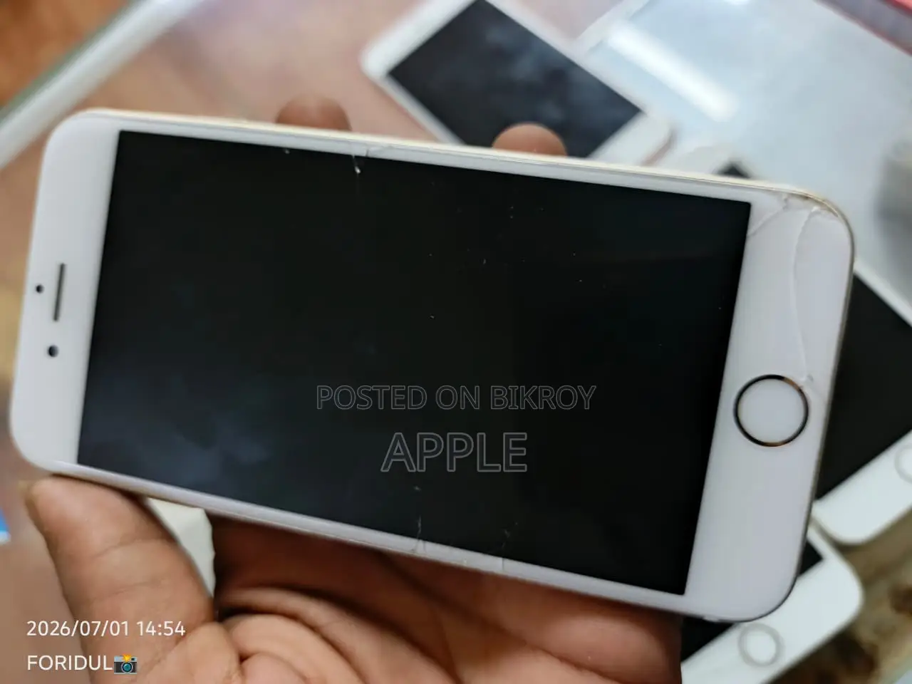 Apple iPhone 6s 64 GB Gold