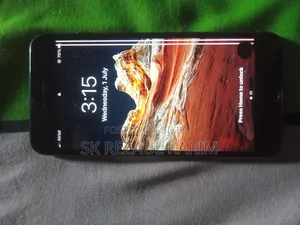 Apple iPhone 7 Plus 32 GB Black
