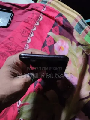 Vivo Y12 64 GB Red
