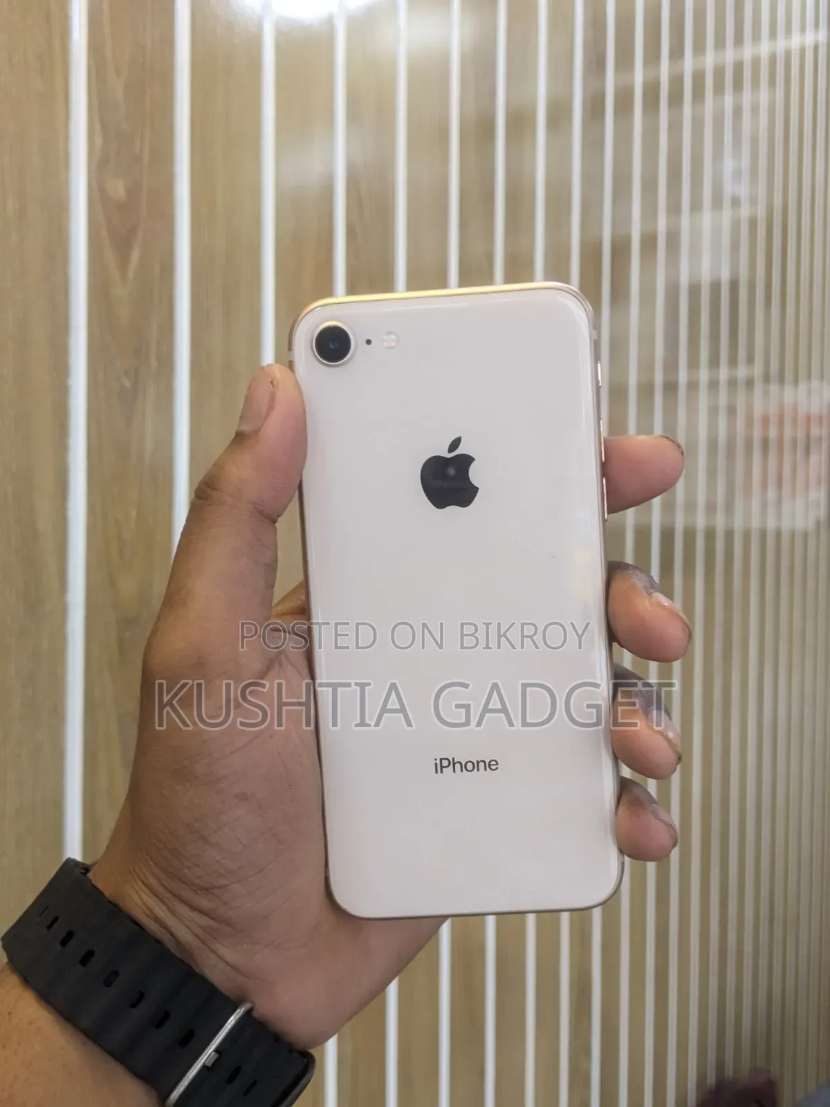 Apple iPhone 8 64 GB Rose Gold