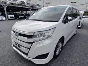 Toyota Noah 2021 Pearl