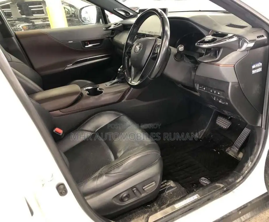 Toyota Harrier Z 2021 Pearl