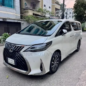 Toyota Alphard 2.4 Hybrid AWD 2015 Pearl