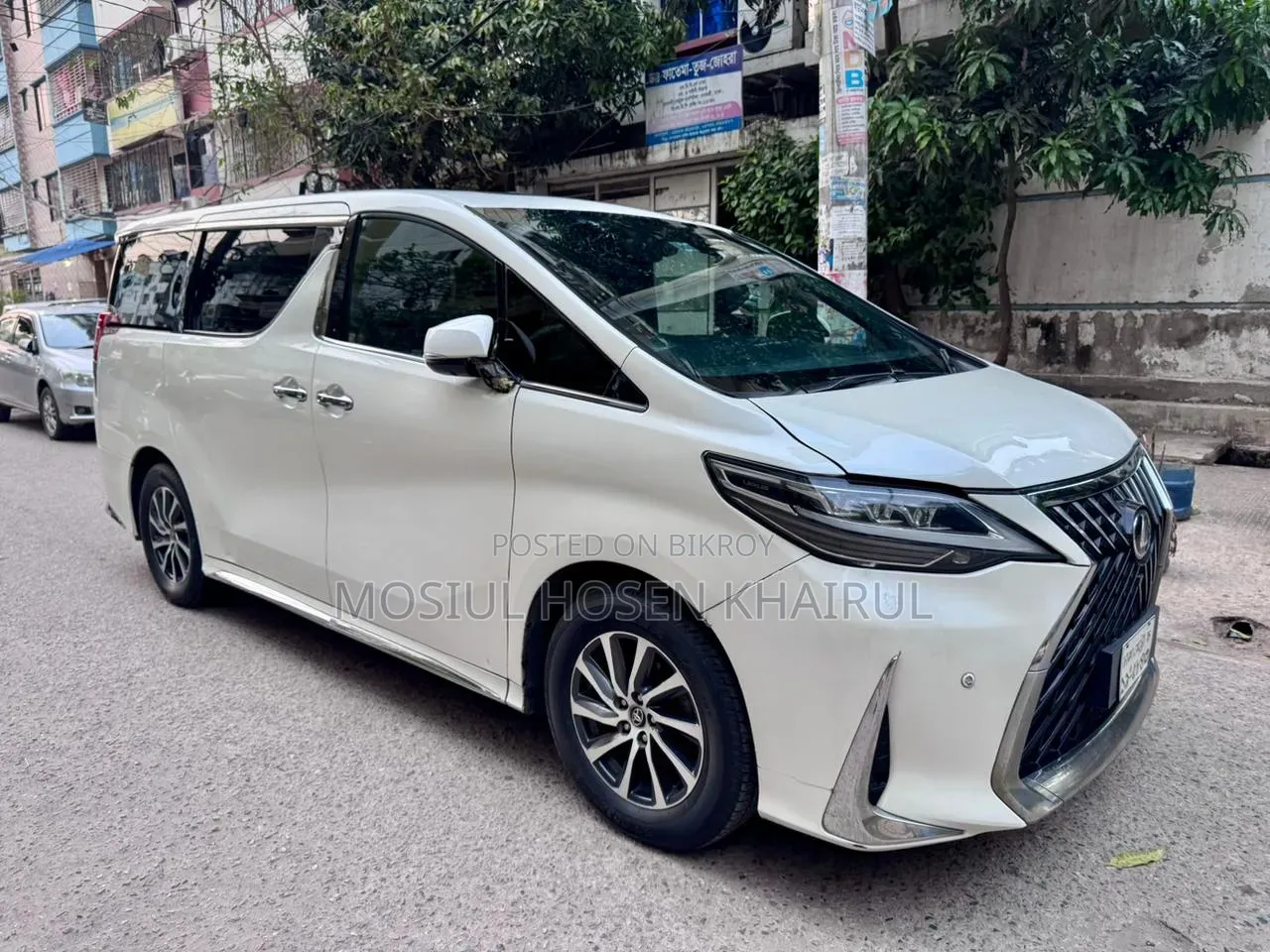 Toyota Alphard 2.4 Hybrid AWD 2015 Pearl