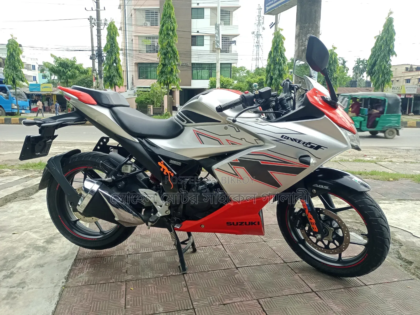 Suzuki Gixxer Fi ABS 2024 Silver