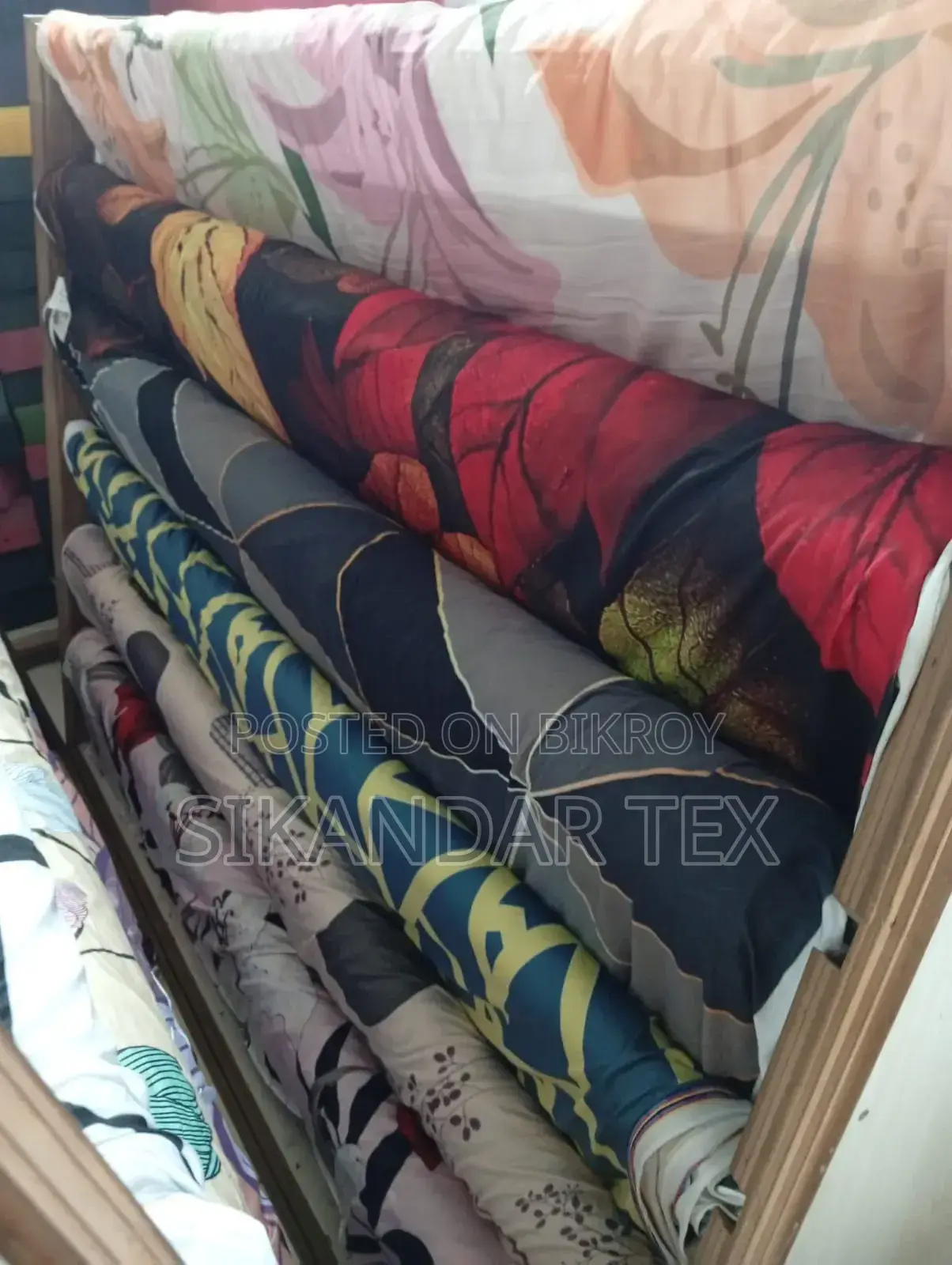 China Print Sofa Cover Available