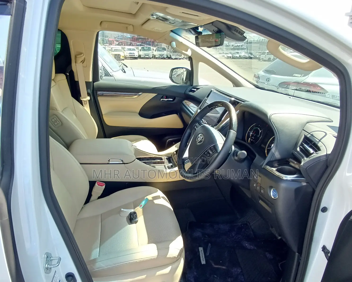 Toyota Alphard 2.5 Hybrid AWD 2023 Pearl