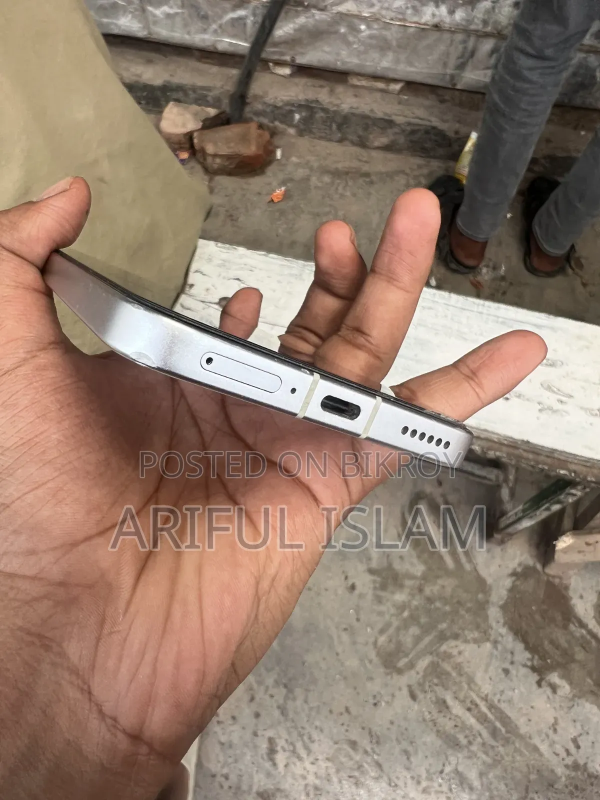 শাওমি রেডমি টার্বো ৪ প্রো ২৫৬ জিবি হোয়াইট