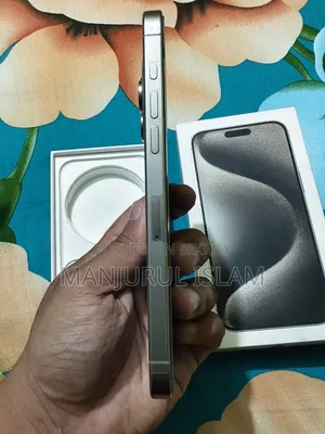 অ্যাপল আইফোন ১৫ প্রো ম্যাক্স ২৫৬ জিবি