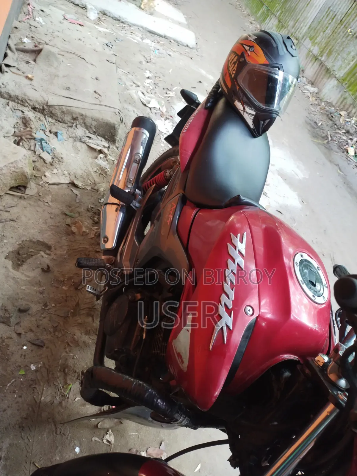হিরো হাঙ্ক ২০১৮ রেড