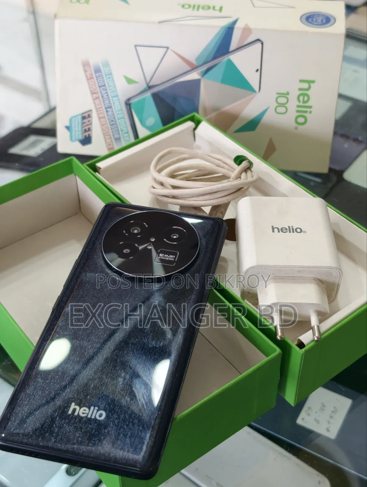 Helio 100 256 GB Black