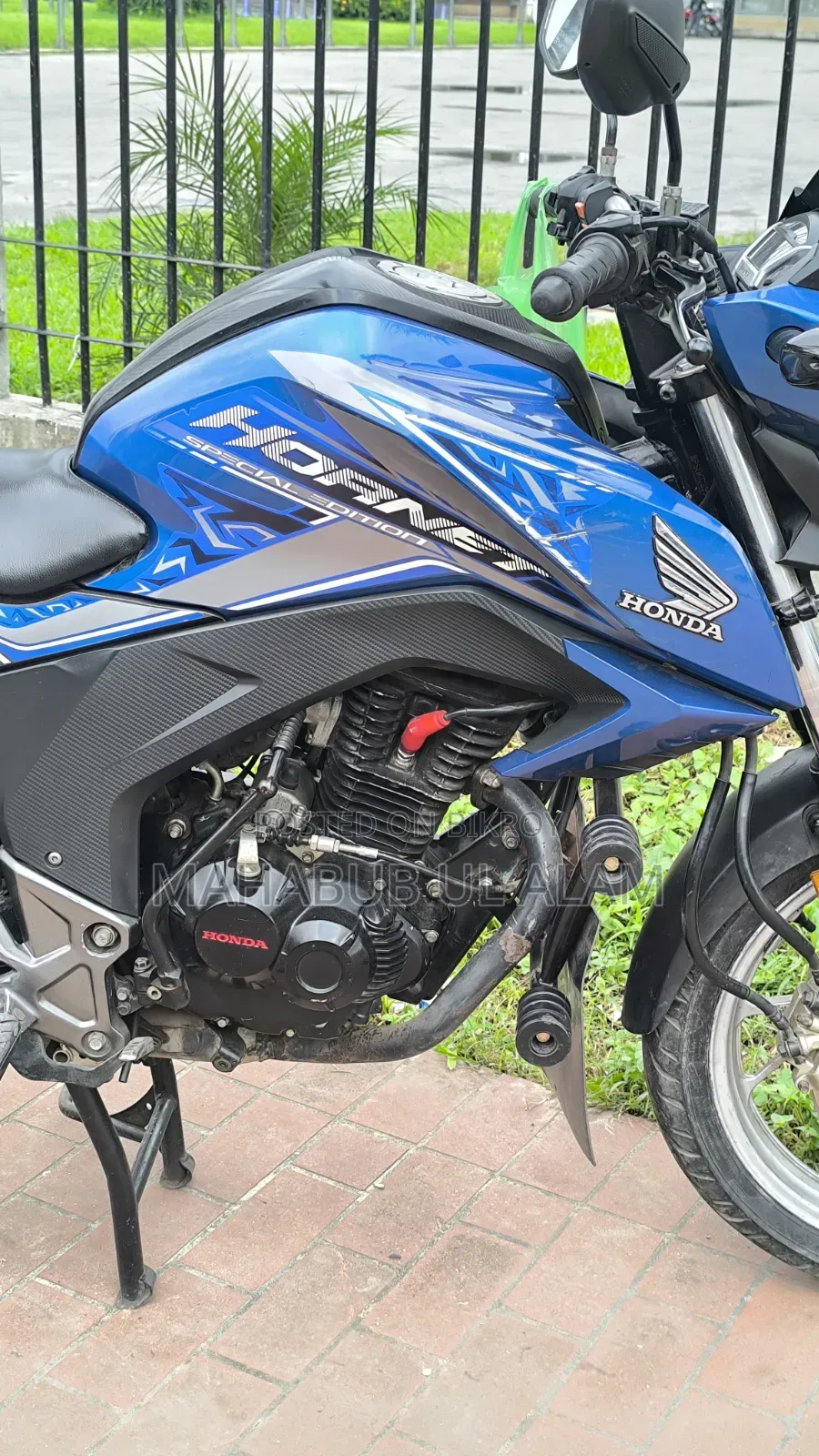 Honda Hornet 2020 Blue