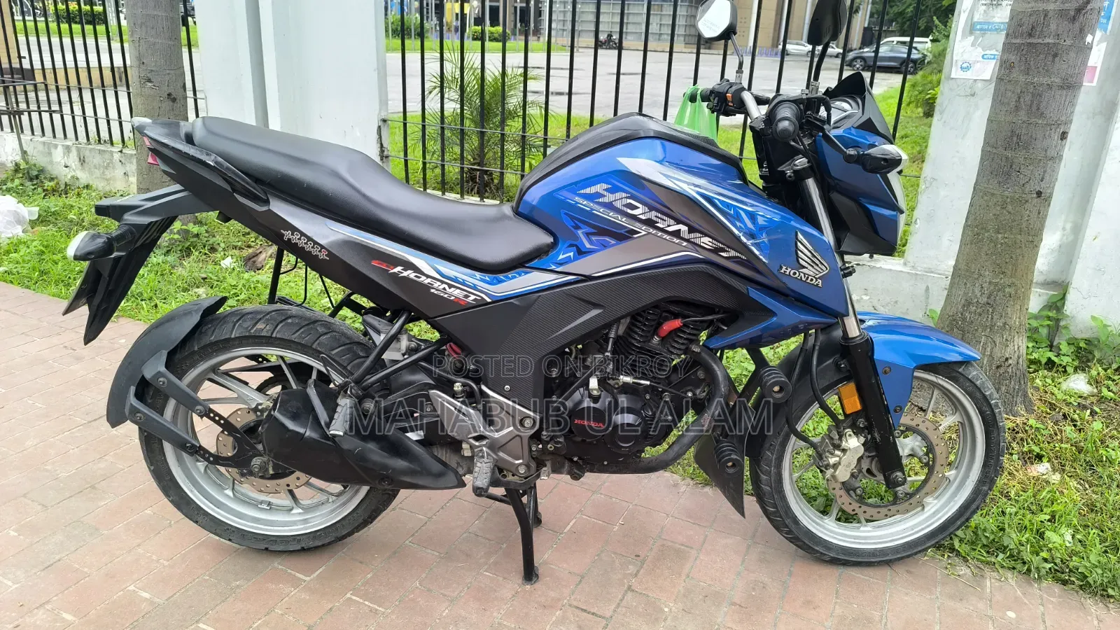 Honda Hornet 2020 Blue