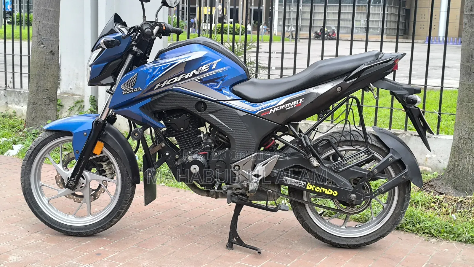 Honda Hornet 2020 Blue
