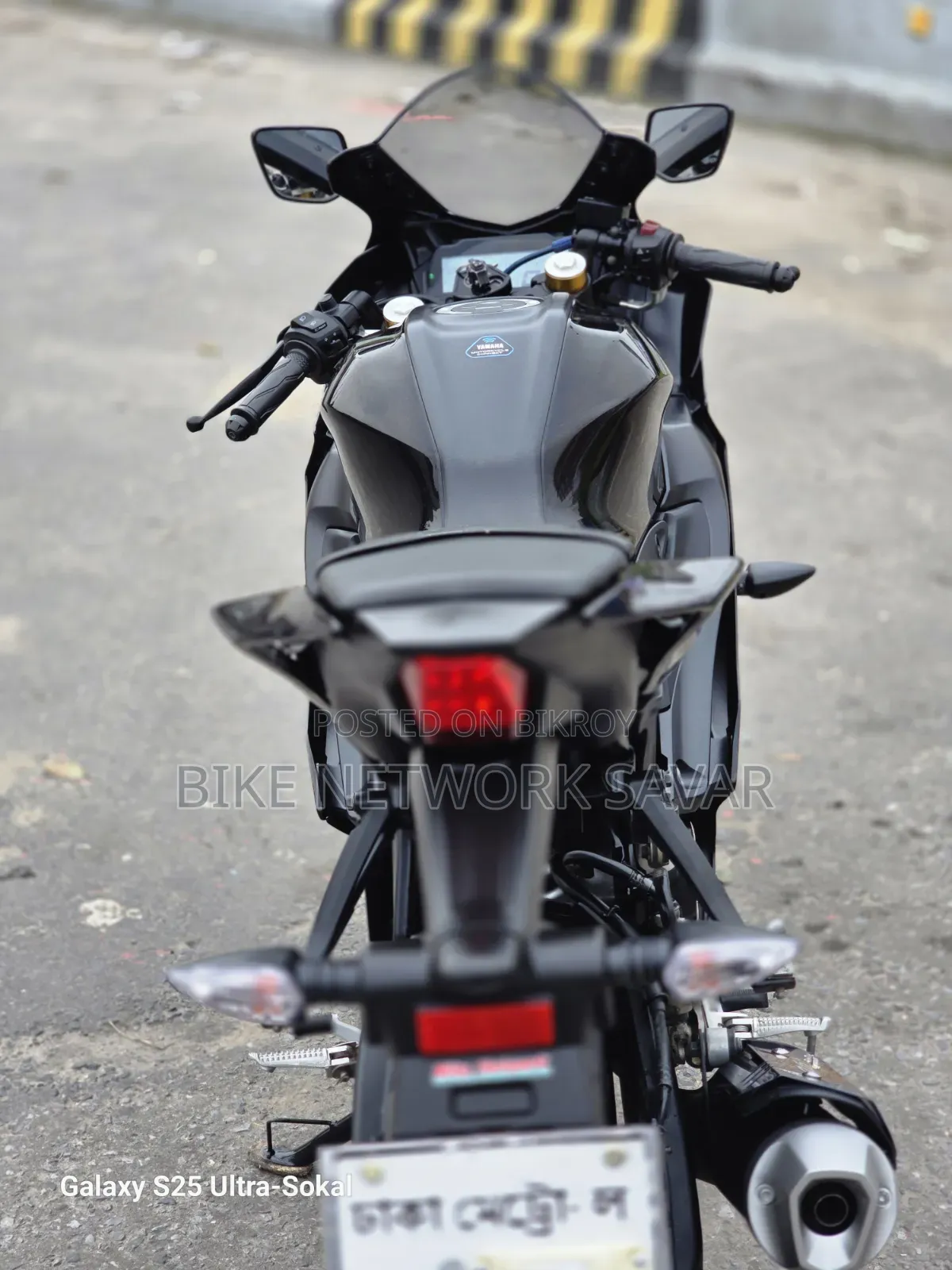Yamaha R1 2023 Black