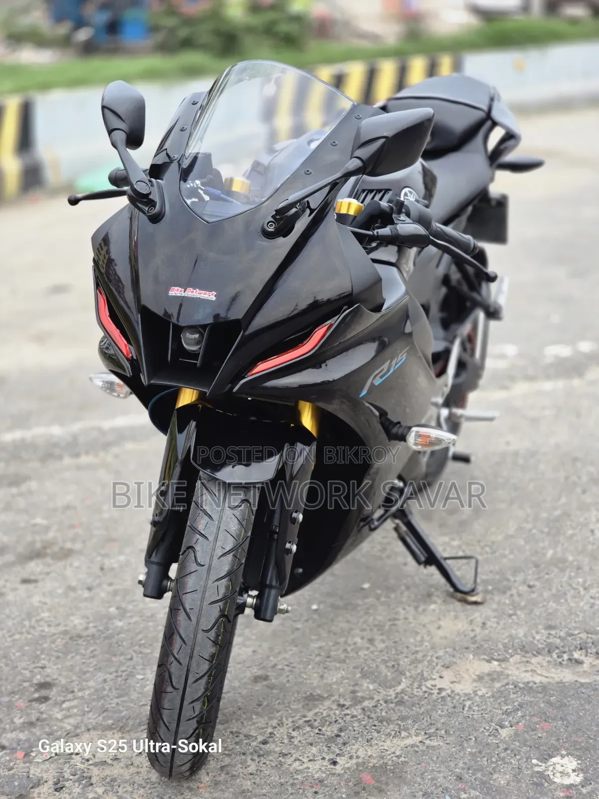 Yamaha R1 2023 Black