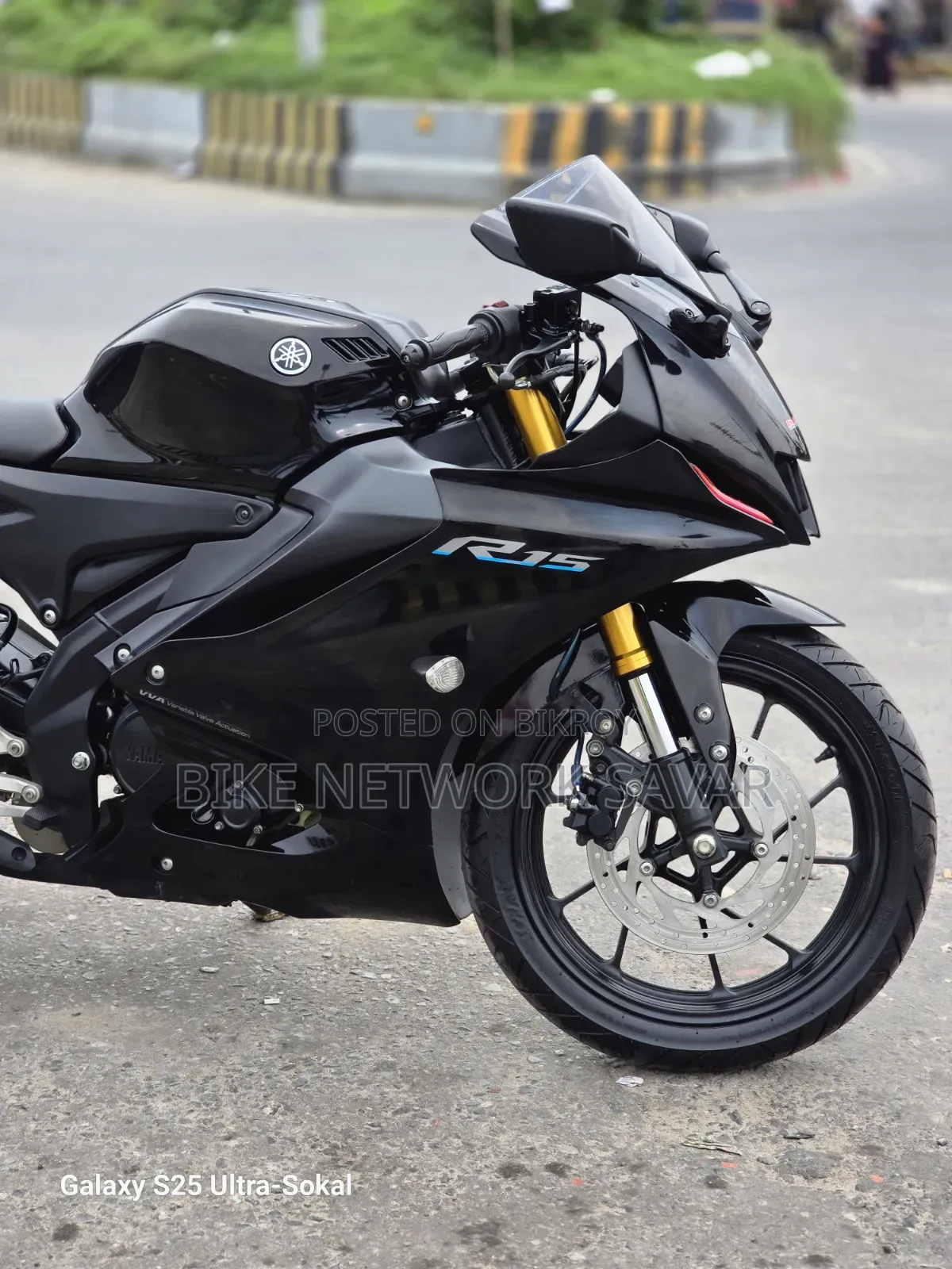 Yamaha R1 2023 Black