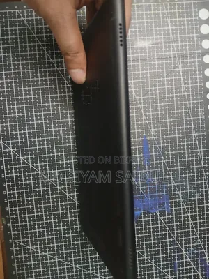 অ্যামাজন ফায়ার এইচডি ৮ (২০১৭) ১৬ জিবি কালো