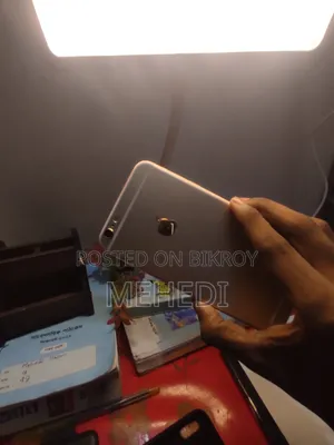 Apple iPhone 6s Plus 64 GB Gold