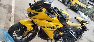 Hero Karizma XMR 210 2024 Yellow