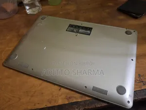 Laptop Asus VivoBook S15 S510UA 8GB Intel Core i3 SSD 128GB