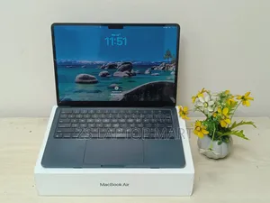 Laptop Apple MacBook Air 2023 M2 16GB Apple M2 SSD 512GB