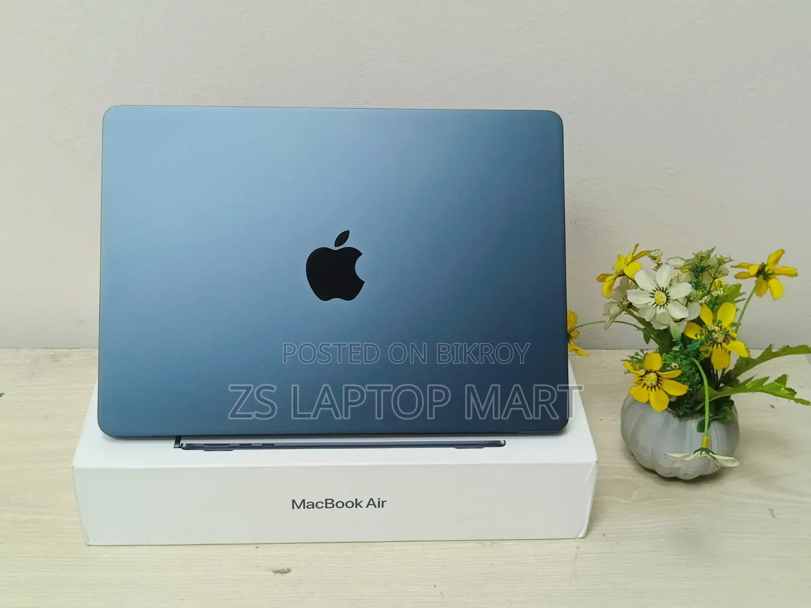Laptop Apple MacBook Air 2023 M2 16GB Apple M2 SSD 512GB