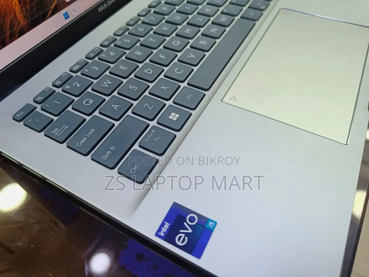 Laptop Asus Zenbook 14 OLED 16GB Intel Core I5 SSD 512GB