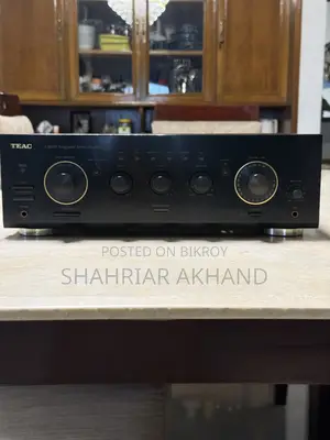 Teac A-R600 Integrated Amplifier