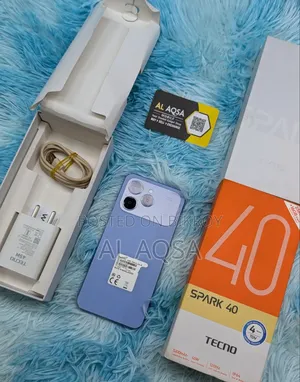 Tecno Spark 40 256 GB Blue