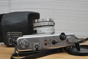 Yashica Mg 1