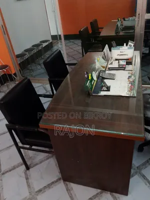 Office table + 2 chairs