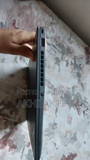 ল্যাপটপ লেনোভো থিংকপ্যাড এক্স১ কার্বন ৮জিবি ইন্টেল কোর আই৫ এসএসডি ২৫৬জিবি