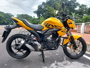 Suzuki Gixxer Monotone 2024 Yellow